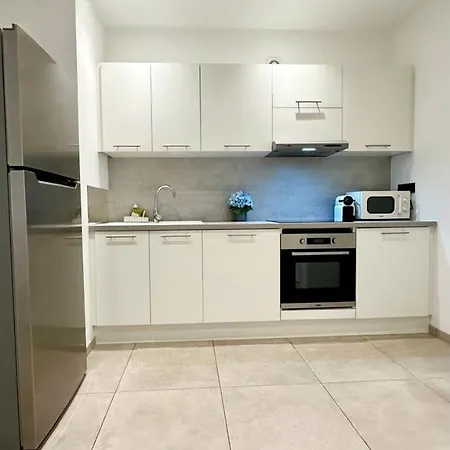 Guimet 1 Bedroom Tete D Or
